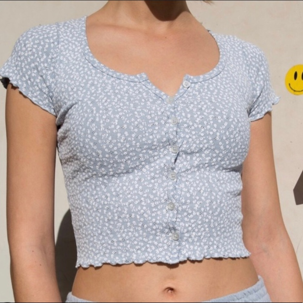 brandy melville zelly top